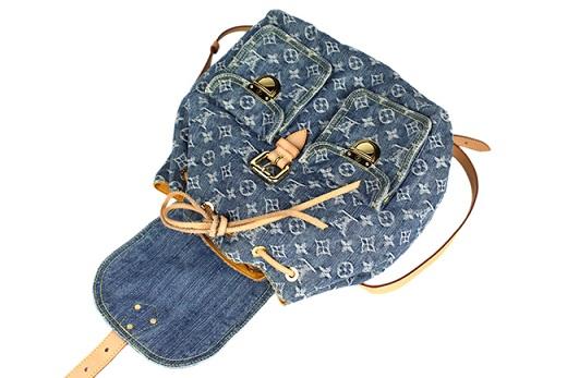 ルイ・ヴィトン LOUIS VUITTON　サック・ア・ドGM（バックパック/リュック）　モノグラム・デニム　ブルー　M95056