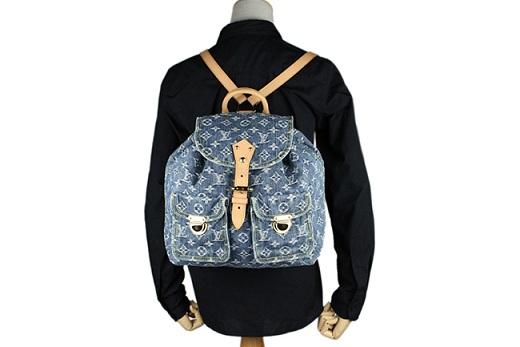 ルイ・ヴィトン LOUIS VUITTON　サック・ア・ドGM（バックパック/リュック）　モノグラム・デニム　ブルー　M95056
