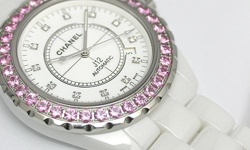 シャネル  Ｊ１２ ４２ H2011