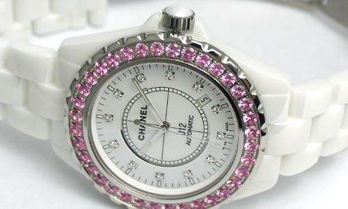 シャネル  Ｊ１２ ４２ H2011