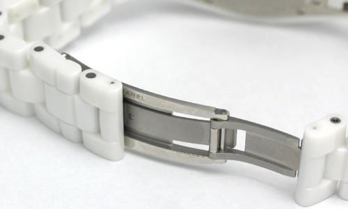 シャネル  Ｊ１２ ４２ H2011