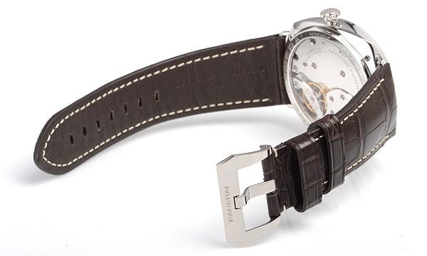 パネライ ラジオミール ３デイズ プラティーノ47ｍｍ 世界限定300本 PAM00373