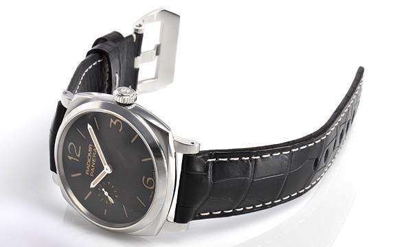 パネライ ラジオミール １９４０ ４２mm PAM00512