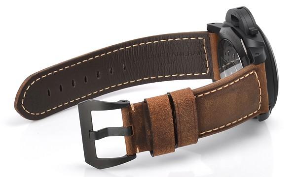 パネライ ルミノール1950 ３デイズ ＧＭＴ オートマチック チェラミカ PAM00441