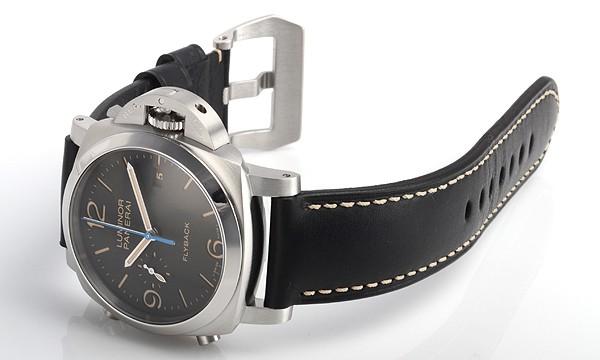 パネライ ルミノール1950 ３デイズ クロノフライバック オートマチック 44ｍｍ PAM00524