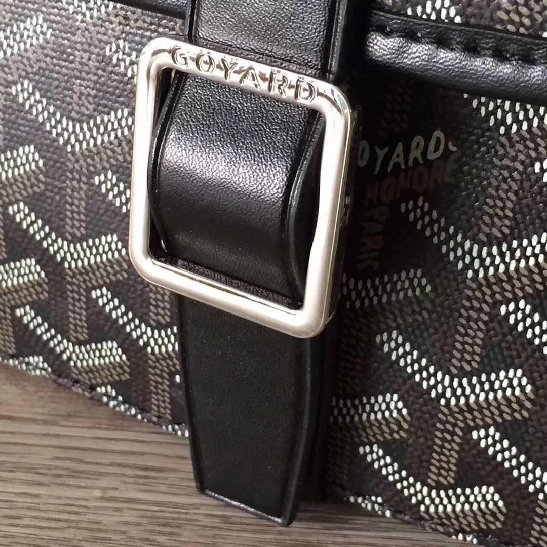 GOYARD  ゴヤール ベルヴェデール ユニセックス ショルダーバッグ ブラック/ブラウン×シルバー金具 G2020885