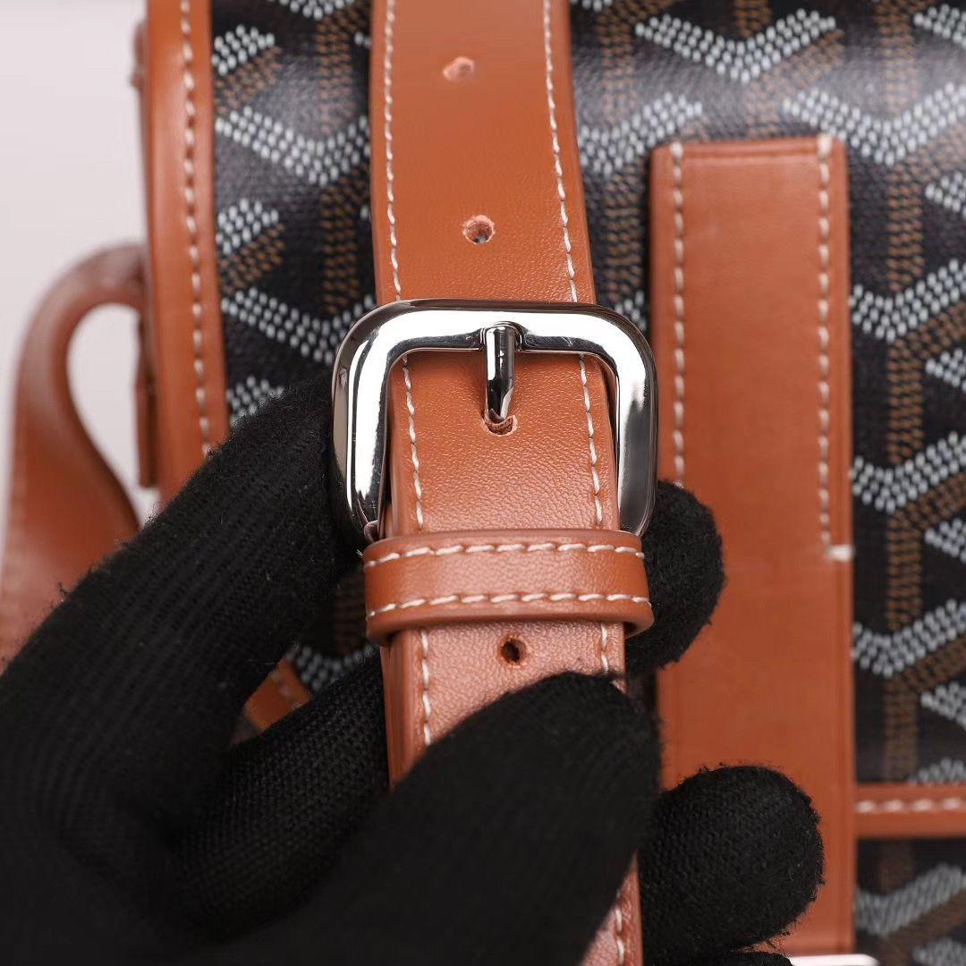 GOYARD  ゴヤール ベルヴェデール ユニセックス ショルダーバッグ ブラック/ブラウン×シルバー金具G2020886