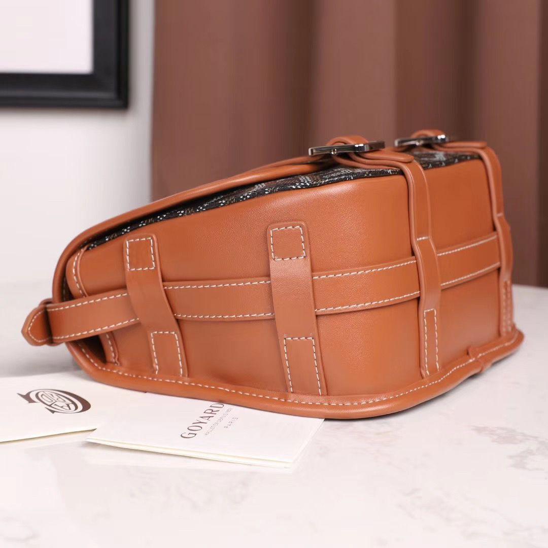 GOYARD  ゴヤール ベルヴェデール ユニセックス ショルダーバッグ ブラック/ブラウン×シルバー金具 G2020889
