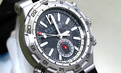 人気のブルガリ ディアゴノ プロフェッショナル エア DP42C14SVDGMT