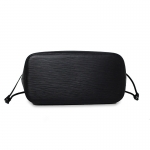 ルイヴィトン バッグ LOUIS VUITTON エピ ネヴァーフル MM ショルダーバッグ / ノワール M40932