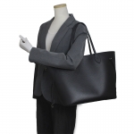 ルイヴィトン バッグ LOUIS VUITTON エピ ネヴァーフル MM ショルダーバッグ / ノワール M40932