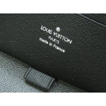 LOUIS VUITTONルイ ヴィトン エピ ジッピー オーガナイザー ラウンドファスナー 長財布 ノワール 黒 ブラック M63852