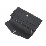 ルイヴィトン　財布　LOUIS VUITTON　ヴィトン　LV　エピ　ファスナー長札　ポルトフォイユ・サラ　ノワール　M60582