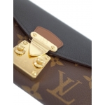 LOUIS VUITTON ルイヴィトン『モノグラム ポルトフォイユ パラス』M58415 レディース 二つ折り長財布