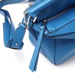 ロエベ/LOEWEハンドバッグ (2WAY仕様) PUZZLE SMALL CLASSIC CALF TURQUOISE ブルー系 32230 k74 5150 レディース