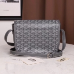 GOYARD  ゴヤール ベルヴェデール ユニセックス ショルダーバッグ グレー×シルバー金具G2020697