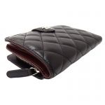 シャネル CHANEL マトラッセ 二つ折り財布 ラムスキン SV金具 ブラック A48667