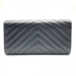 CHANEL シャネル A80758 Vステッチ フラップ シェブロン CC ココマーク 長財布（小銭入れあり） キャビアスキン ブラック×シルバー金具 レディース