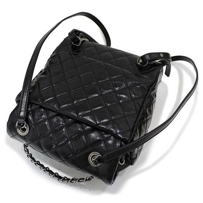 CHANEL シャネル マトラッセ ヴィンテージ カーフ リュック A92961 シルバー金具 ココマーク 黒 レディース
