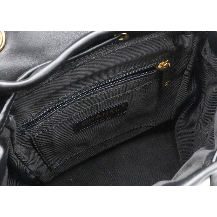CHANEL シャネル マトラッセ リュックサック バックパック チェーン ミニリュック ココマーク ラムスキン ブラック 黒 ゴールド金具 A91121 
