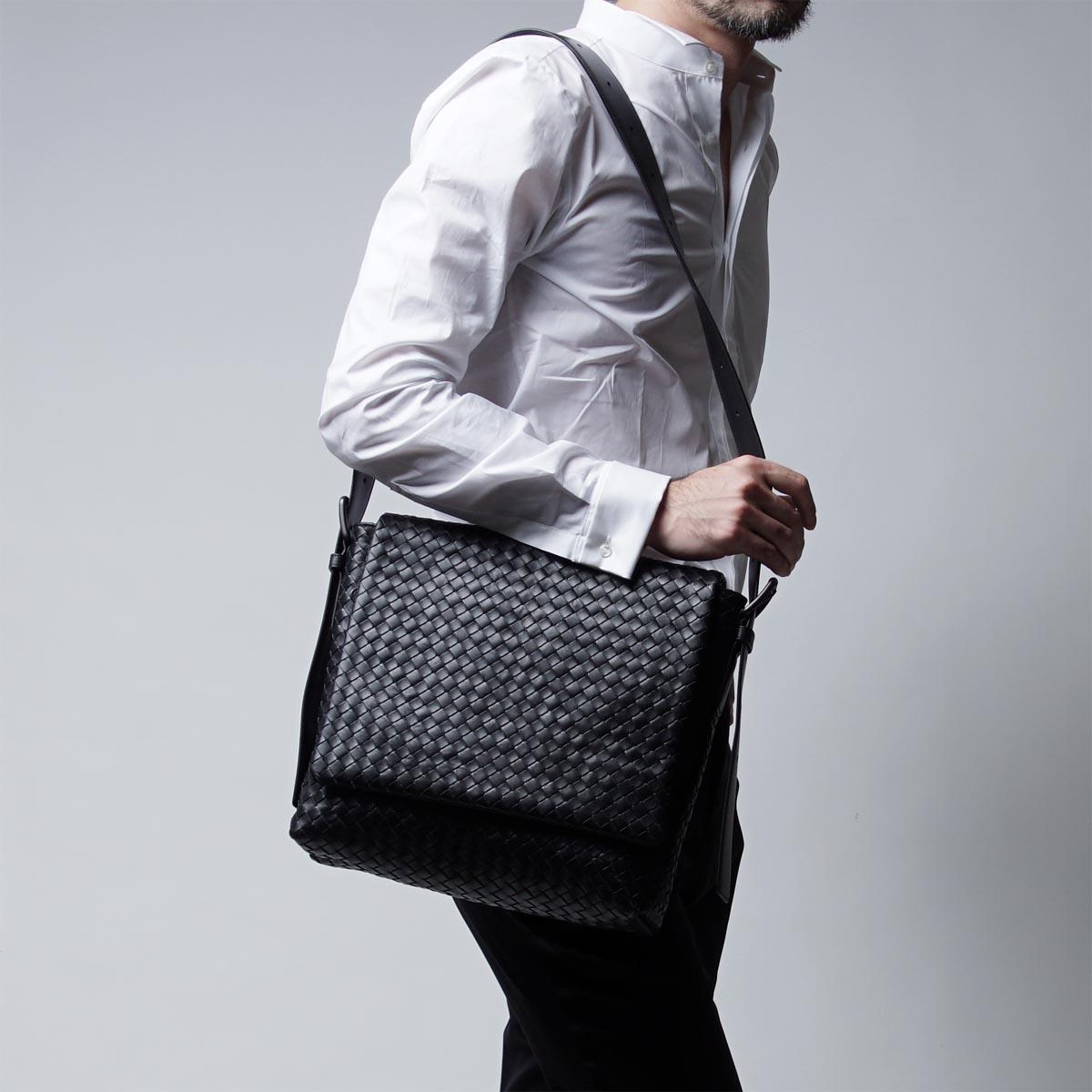 ボッテガヴェネタバッグ BOTTEGA VENETA ショルダーバッグ LEGGERO NERO ブラック系 406275 vq131 1000 メンズ