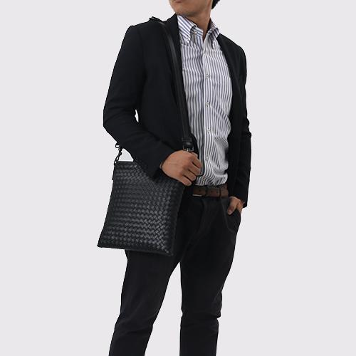 ボッテガヴェネタバッグ BOTTEGA VENETA ショルダーバッグ イントレチャート 【INTRECCIATO】 ブラック 276357 V465C 1000 メンズ