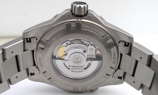 タグ・ホイヤー アクアレーサー キャリバー５ ５００Ｍ WAJ2110.BA0870