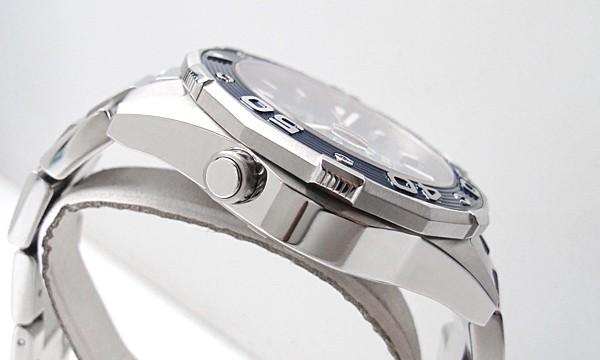 タグ・ホイヤーアクアレーサー キャリバー５ ５００Ｍディカプリオ限定 WAJ2116.BA0871