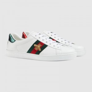 GUCCI エンブロイダリー付き スニーカー ACE BEE SNEAKERS 429446 02JP0 9064