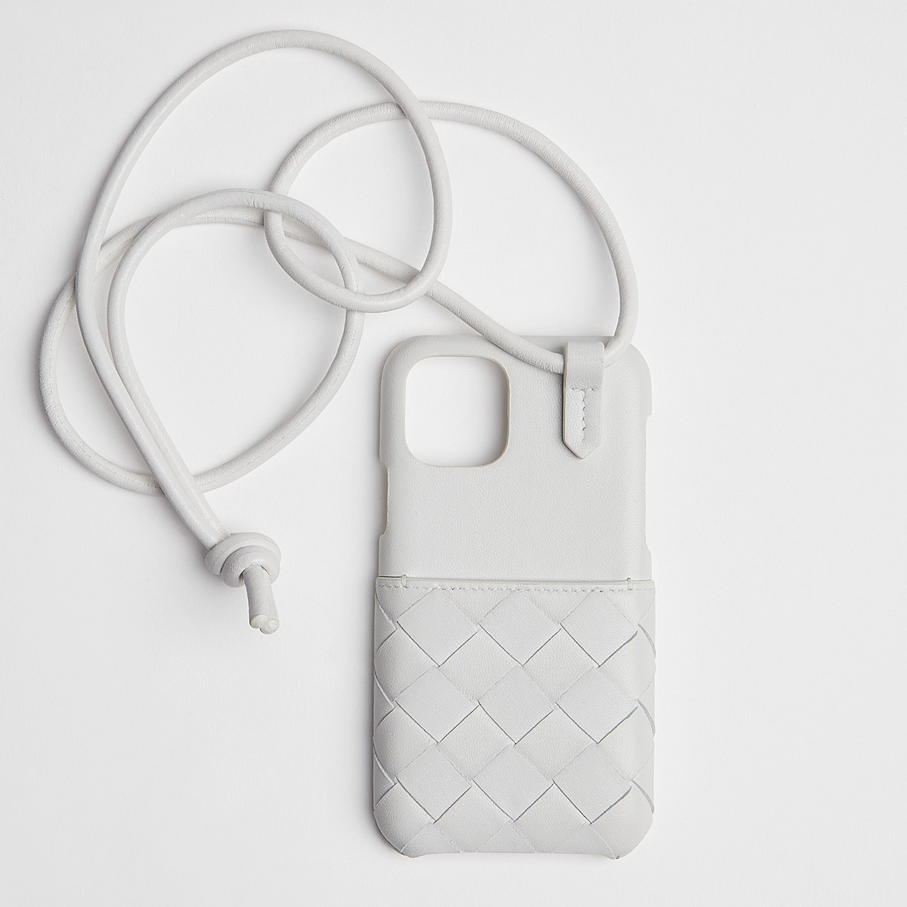 ボッテガヴェネタ BOTTEGA VENETA iPhone11、iphone12 PROケース イントレチャート 629543VCPP39033