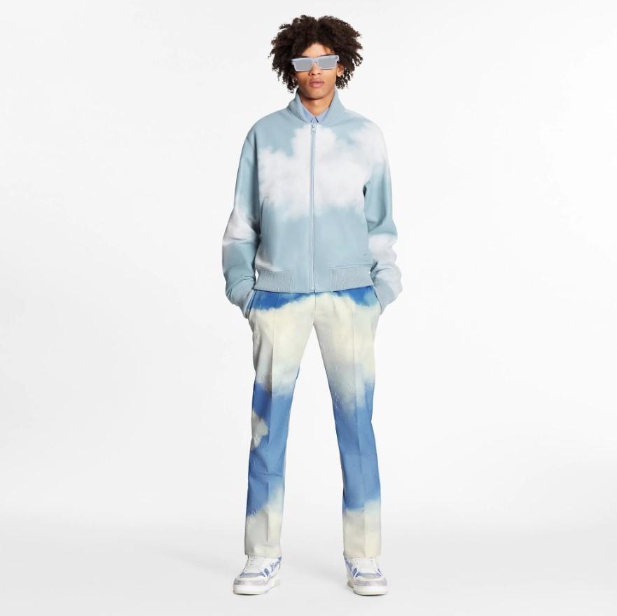 ルイヴィトン LOUIS VUITTON クラウドレザーボンバージャケット LVロゴ 1A8AMR