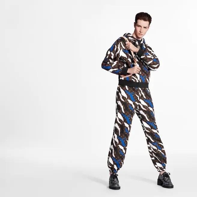 ルイヴィトン LOUIS VUITTON 1A7STW ジップアップフーディ 