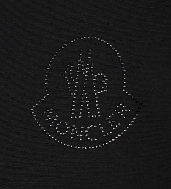 MONCLER モンクレール クルーネックスウェット胸にロゴ入り 8000250A6632999