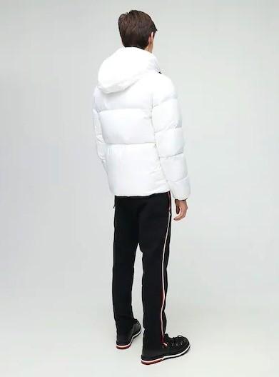 洋服MONCLER モンクレール BARONNIES ダウンジャケット 0911A51B0068950032
