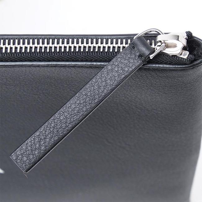 バレンシアガBALENCIAGA クラッチバッグ ブラック メンズ クラッチ レザー バッグ モノグラム ロゴ 485110 dlq5n 1060