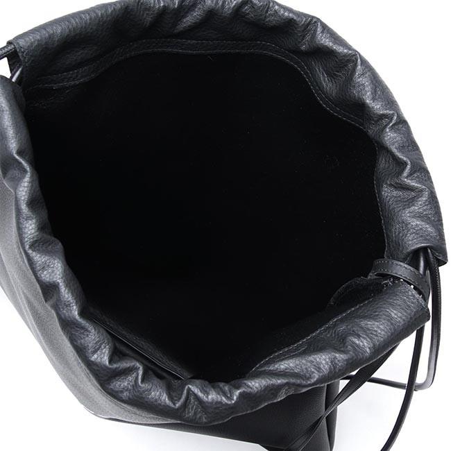 バレンシアガ BALENCIAGA バックパック ポーチ付き リュックサック ブラック メンズ レザー 革 カジュアル エブリデイ ドローストリング バックパック 504985 d6wbn 1000 ​