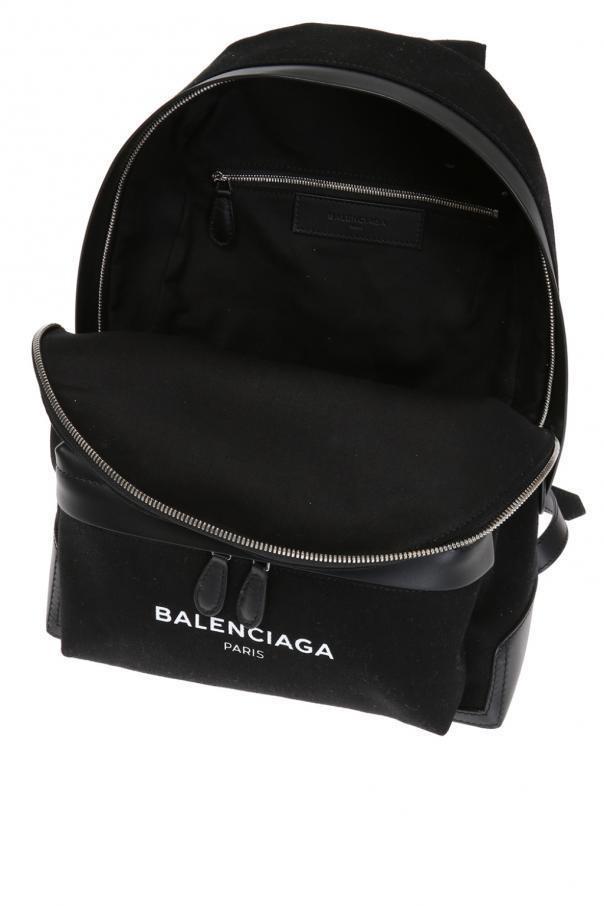 バレンシアガ  BALENCIAGA カーフレザーのトリムが新鮮☆デニムバックパック 409010 9DH1N 1090