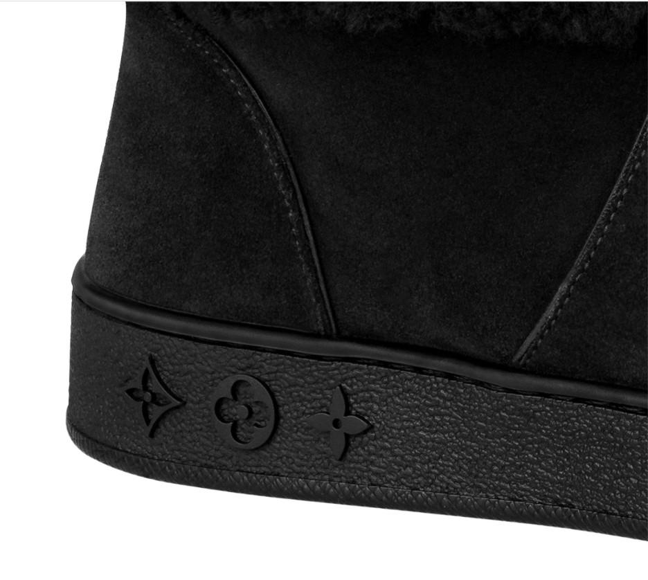 Louis Vuitton スノードロップ フラットアンクルブーツ LV ロゴ 1A8D0U