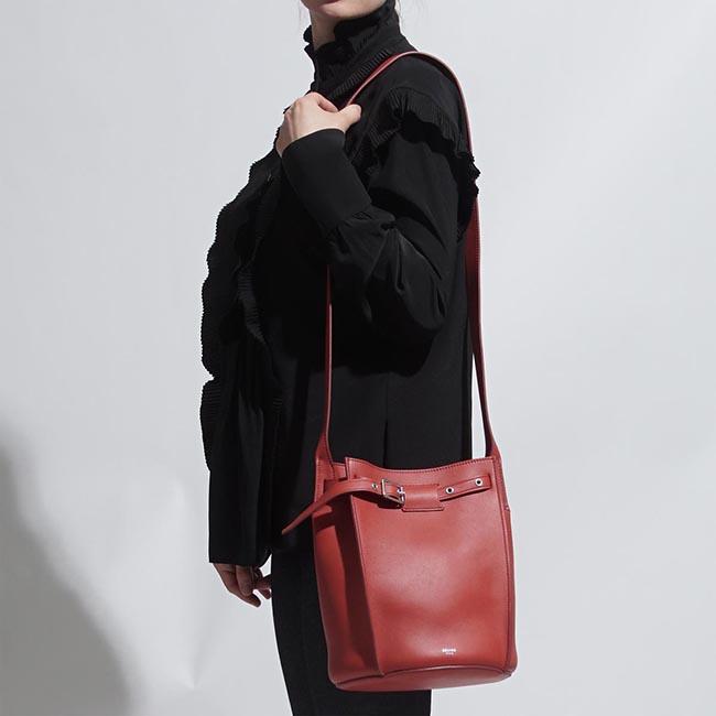 セリーヌ ショルダーバッグ レッド レディース ギフト プレゼント レザー 本革 通勤 18334 3a4t 27fx Big Bag ビッグ バッグ