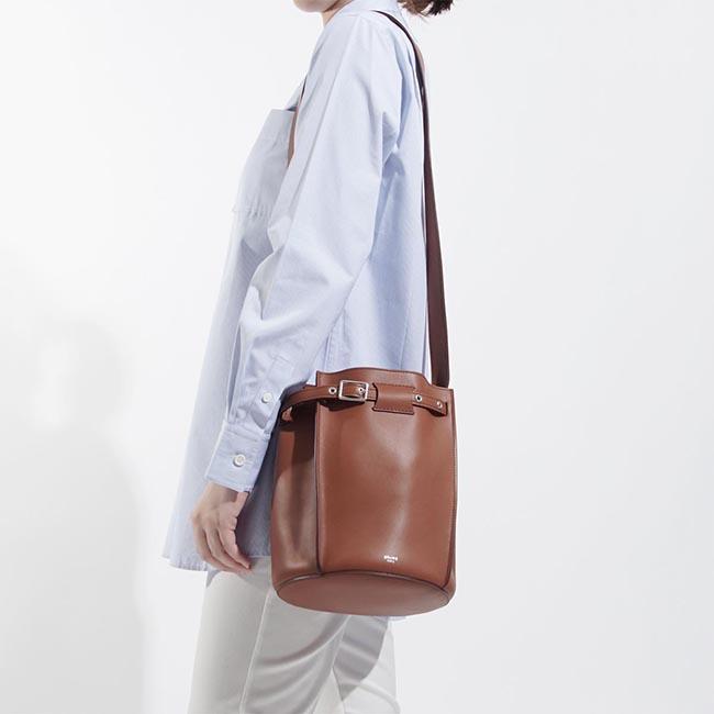 セリーヌ CELINE ショルダーバッグ ブラウン レディース ギフト プレゼント レザー 本革 18334 3a4t 04lu Big Bag ビッグ バッグ