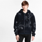 LOUIS VUITTON エンブロイダリーLVフラワージップスルーフーディ 1A8A74