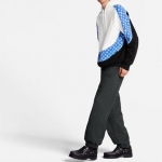LOUIS VUITTON モノグラムサークルカットフーディ パーカー 1A5ZSP