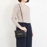 バレンシアガ  BALENCIAGA バッグ レディース ショルダーバッグ ブラック 黒 EVERYDAY POUCH STRAP [エブリデイ] 500979 D6W2N 1000