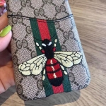 グッチ GUCCI 携帯ケース iPhone11、iphone12ケース 625710 K5I0S 9639