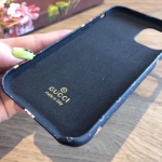 グッチ GUCCI 携帯ケース iPhone11、iphone12ケース 625710 K5I0S 9666
