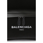 バレンシアガ  BALENCIAGA カーフレザーのトリムが新鮮☆デニムバックパック 409010 9DH1N 1090