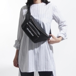 バレンシアガBALENCIAGA ベルトバッグ ブラック レディース ギフト プレゼント レザー 本革 ウエストポーチ EVERYDAY エブリデイ 529765 dlq4n 1000 ​