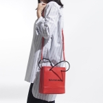 バレンシアガ BALENCIAGA トートバッグ 2WAY レッド レディース ギフト プレゼント レザー 本革 通勤  SHOPPING TOTE ショッピング トート 528655 0ai1n 6560​