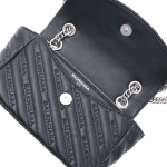 バレンシアガ BALENCIAGA ショルダーバッグ ブラック レディース ギフト プレゼント レザー 本革  BB ROUND S 501681 0hian 1000