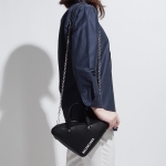バレンシアガ BALENCIAGA ハンドバッグ 2WAY ブラック レディース ギフト プレゼント レザー 本革  TRIANGLE DUFFLE XS トライアングル 527272 c8k02 1000​